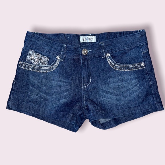 Jean Shorts - Picture 1 of 3